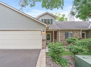 692 Monn Ave, Vadnais Heights, MN 55127