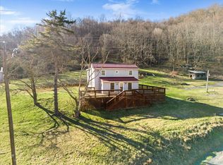 1525 Old Renick Valley Rd, Renick, WV 24966
