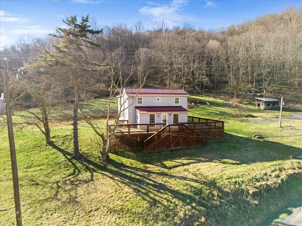 1525 Old Renick Valley Rd, Renick, WV 24966