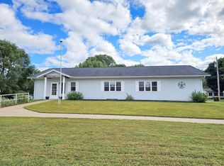 116 E Broadway St, Prairie Du Chien, WI 53821