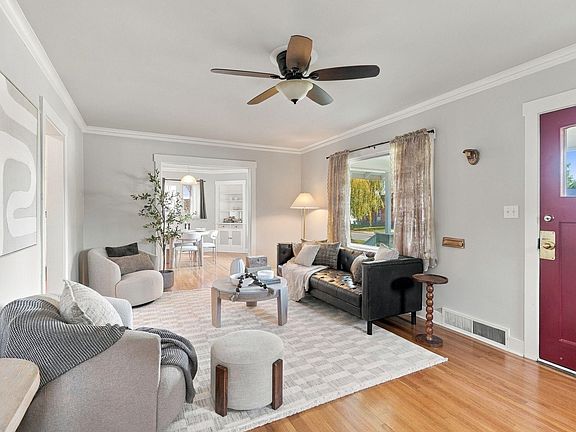 4th image of 3324 W Gordon Ave
