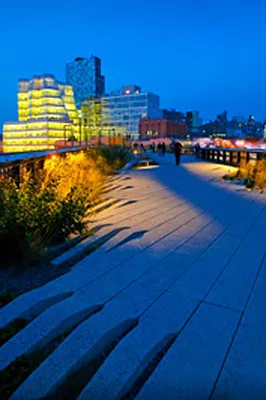 Rented by Buchbinder & Warren | media 18