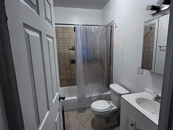 2nd image of 7043 S Merrill Ave APT 103