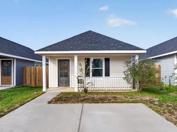 9814 Emerald Stone Way, Conroe, TX 77306