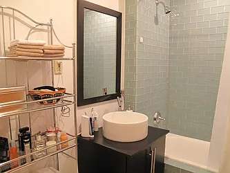 Rented by Yael Dunsky Real Estate