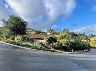 2505 Longmont Rd, Vista, CA 92084