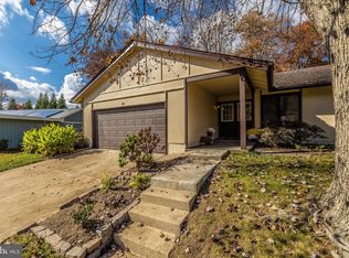 14 Aquarius Ct, Silver Spring, MD 20906