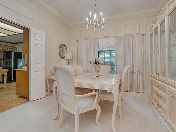 2nd image of 602 Wisterglen Dr