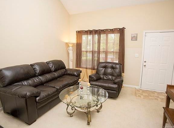 5th image of 7667 Petrea Ln #2804