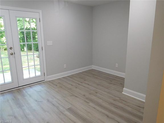 5th image of 3660 Cornell Blvd
