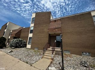 23 Dickinson St UNIT I, Mount Clemens, MI 48043