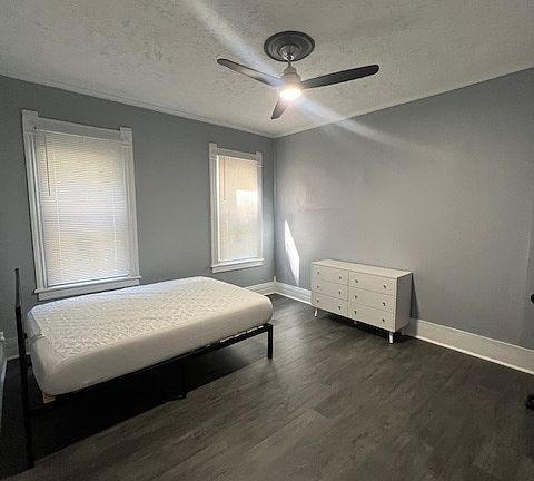 5th image of 453 Westcott St APT 2