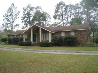 15 Stadium Dr, Camilla, GA 31730