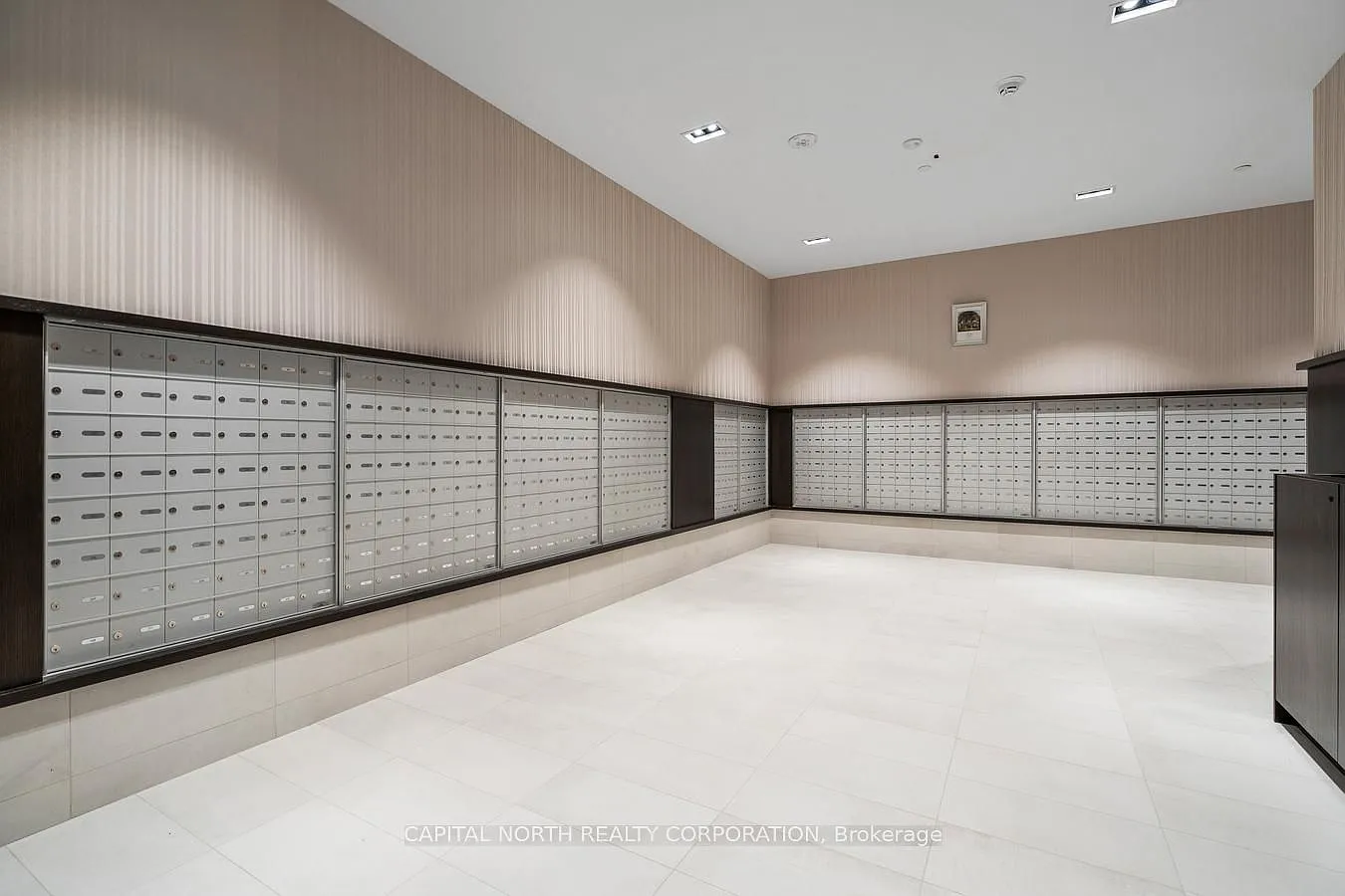 2 bed, $2,450 — Photo 4
