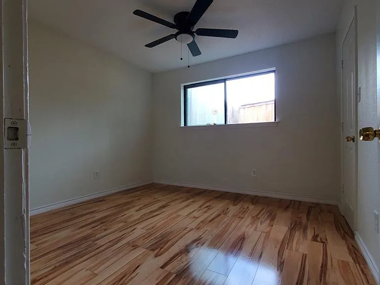 1511 Estates Way — Photo 17