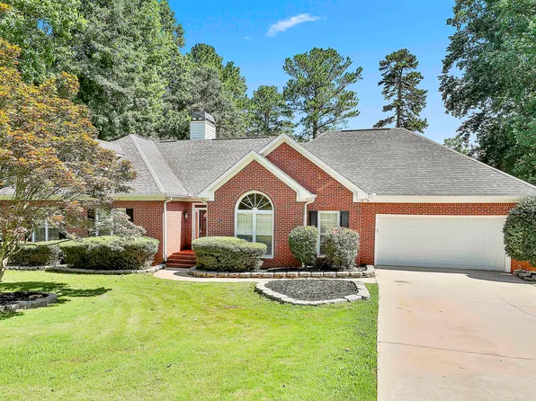 63 Clubview Dr, Newnan, GA 30265