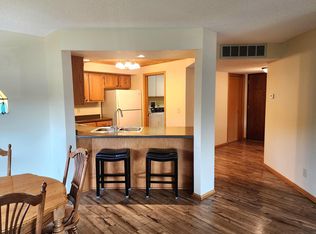 520 5th St SW UNIT 318, Willmar, MN 56201