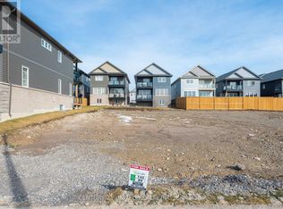 87 York Dr #2, Peterborough, ON K9K0H7