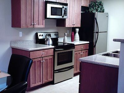 2nd image of 170 Chambers St Unit 8