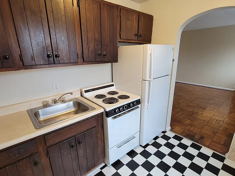 8 Merzen Ct #7/10 — Photo 7