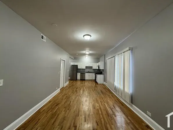 5700 S Calumet Ave, Chicago, IL 60637