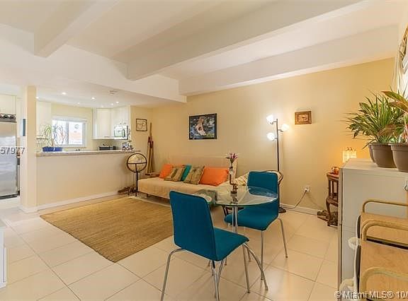 2nd image of 711 Jefferson Ave APT 8