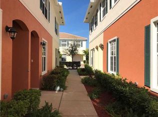 709 SW 1st Ln, Pompano Beach, FL 33060