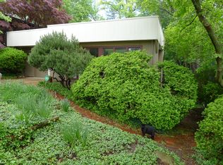 1926 W 50th Ter, Westwood Hills, KS 66205