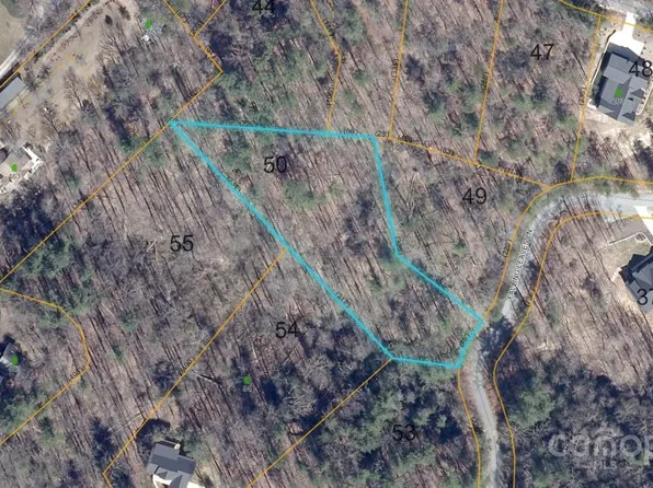 147 Falling Leaves Ln #50, Hendersonville, NC 28792