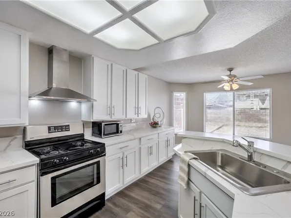 8408 Dunphy Ct, Las Vegas, NV 89145