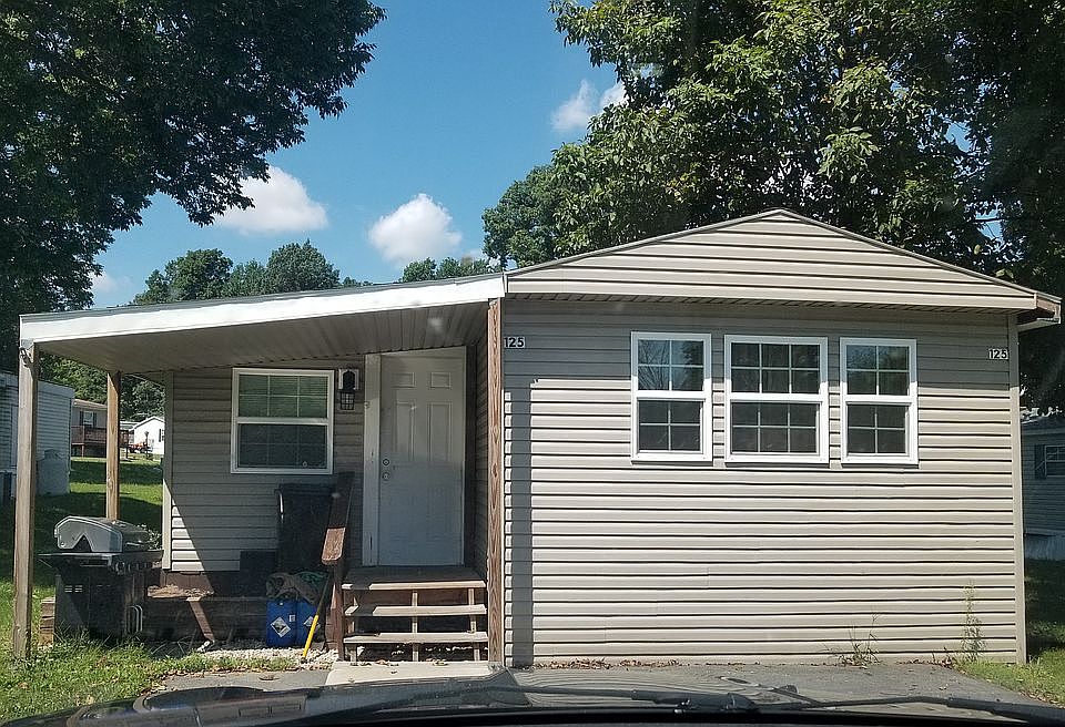 1st image of 125 Mountain Village Dr