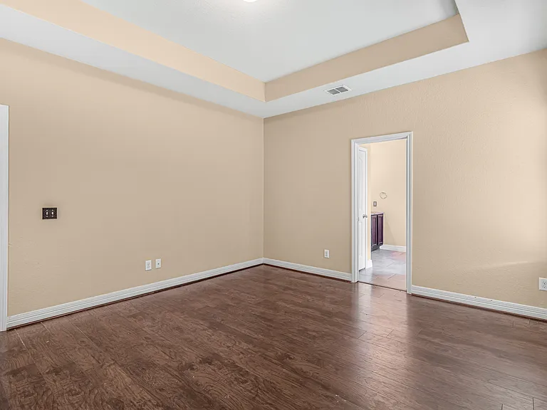 5488 Devonwood St — Photo 26