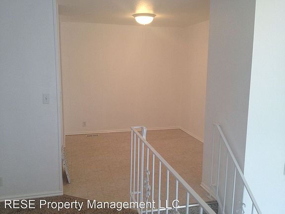 3rd image of 246 E Winslow Ave APT 2C