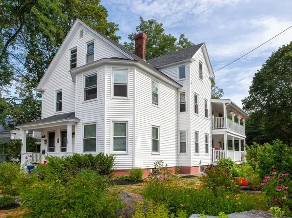 27-29 Exeter Road, Hampton, NH 03842