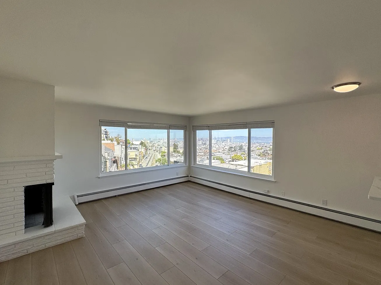 275 Grand View — Photo 3