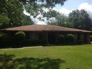 1st image of 111 Sylvia St