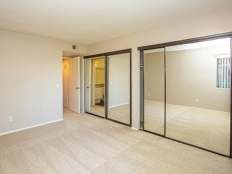 Westridge Apartment Homes — Photo 38