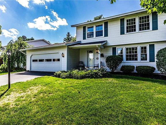 2nd image of 5833 Marlow Dr