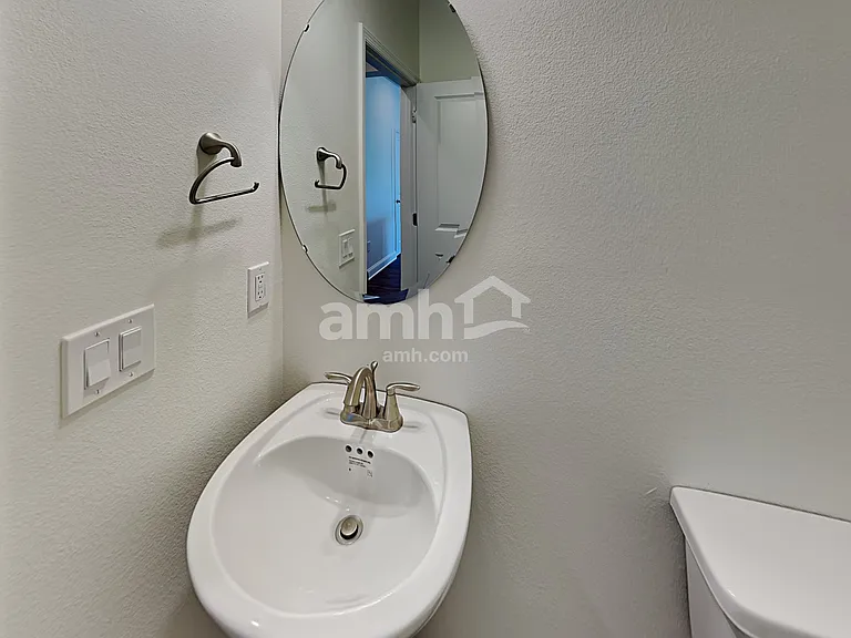 1026 Summer Stone Loop — Photo 10
