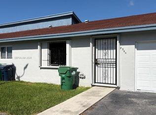 28364 SW 140th Pl, Homestead, FL 33033