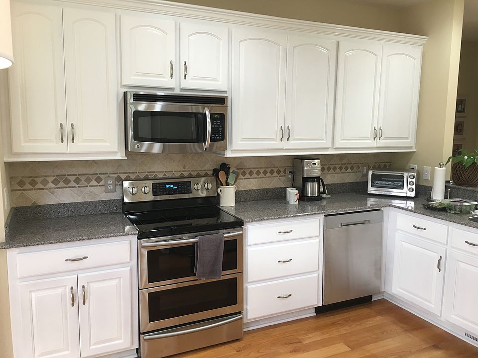 New Cabinets and appliances