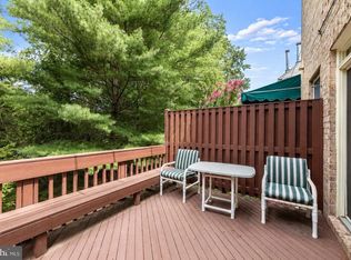16 Hewetson Ct, Lutherville Timonium, MD 21093
