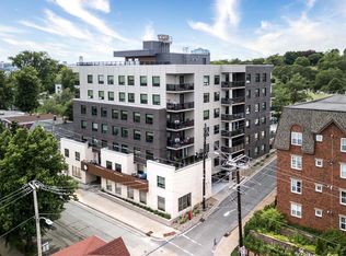 101 Ochterloney St, Halifax, NS B2Y 0E6