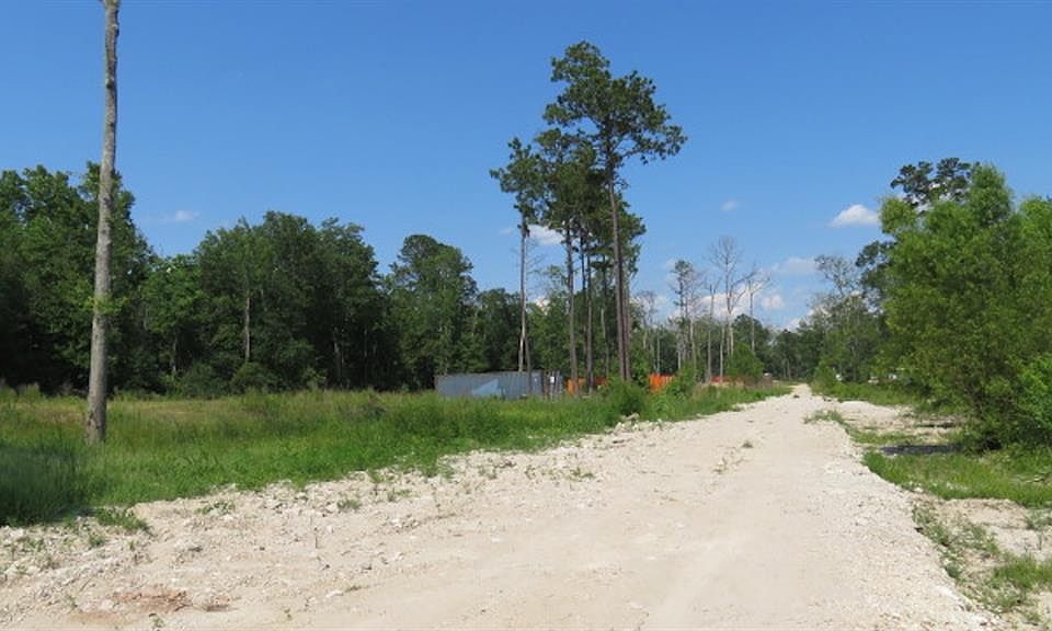 1st image of 1383 County Road 381 S