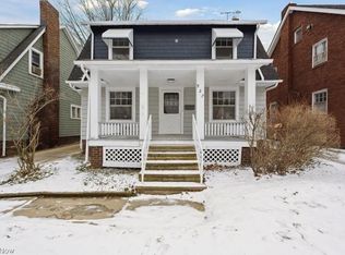 927 Greyton Rd, Cleveland Heights, OH 44112