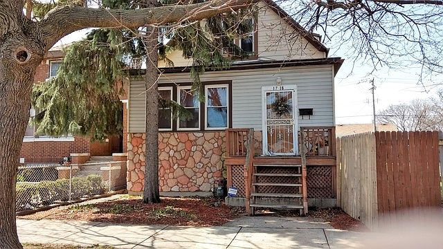 1st image of 1718 N Leclaire Ave
