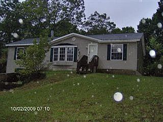 2nd image of 650 Hickory St