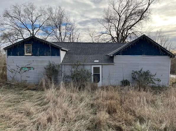 60381 272nd St, Glenwood, IA 51534