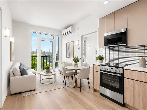 56 Winthrop Street image 1 of 13