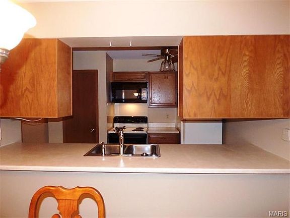 5th image of 4316 Sunridge Dr APT A